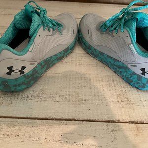 Under Armour Under Armor Charged Bandit Tr 2
